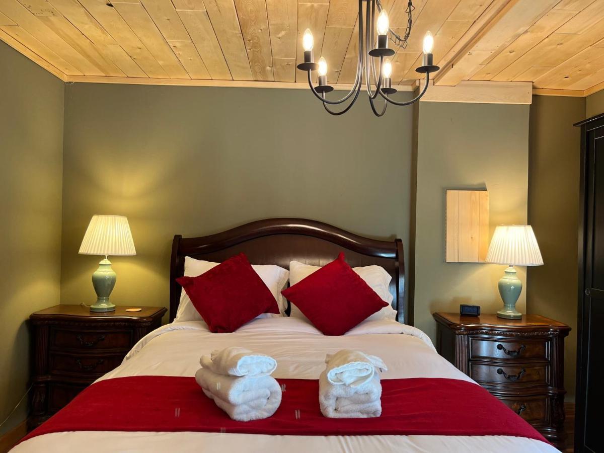 Frigon Suite -Waterfront Port Alice Esterno foto