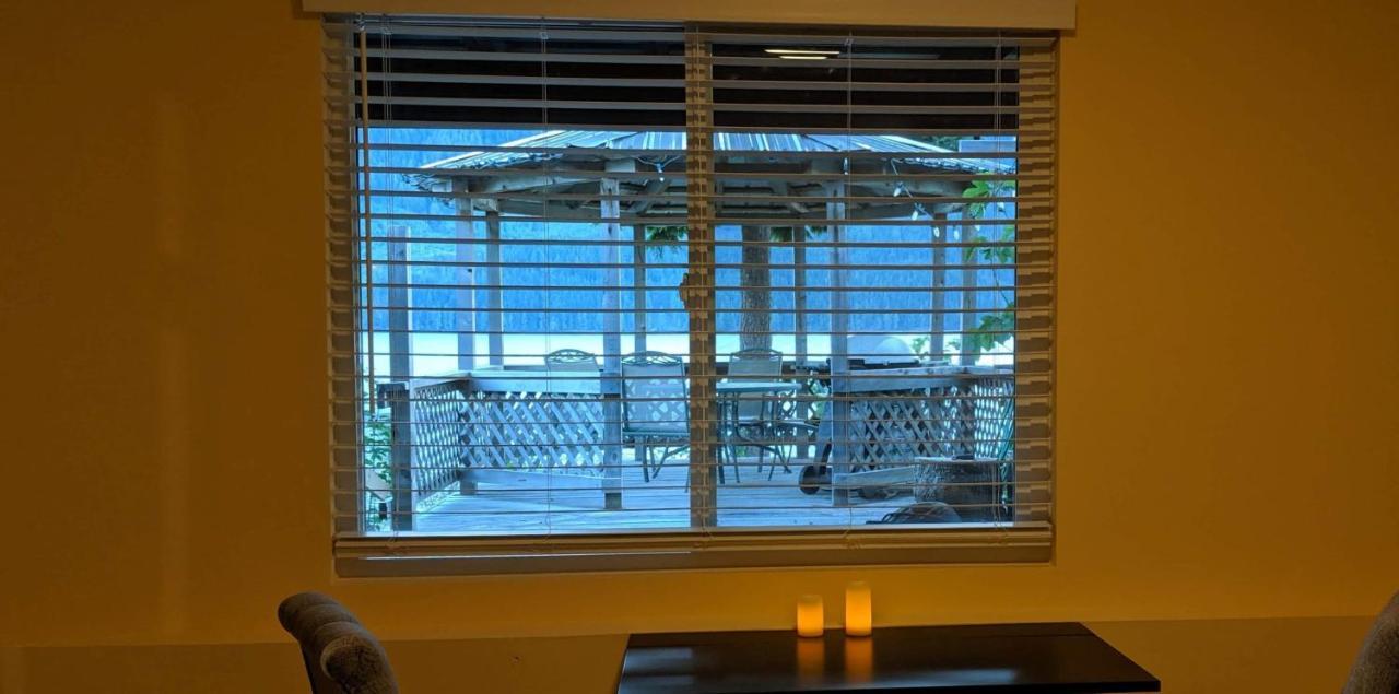 Frigon Suite -Waterfront Port Alice Esterno foto