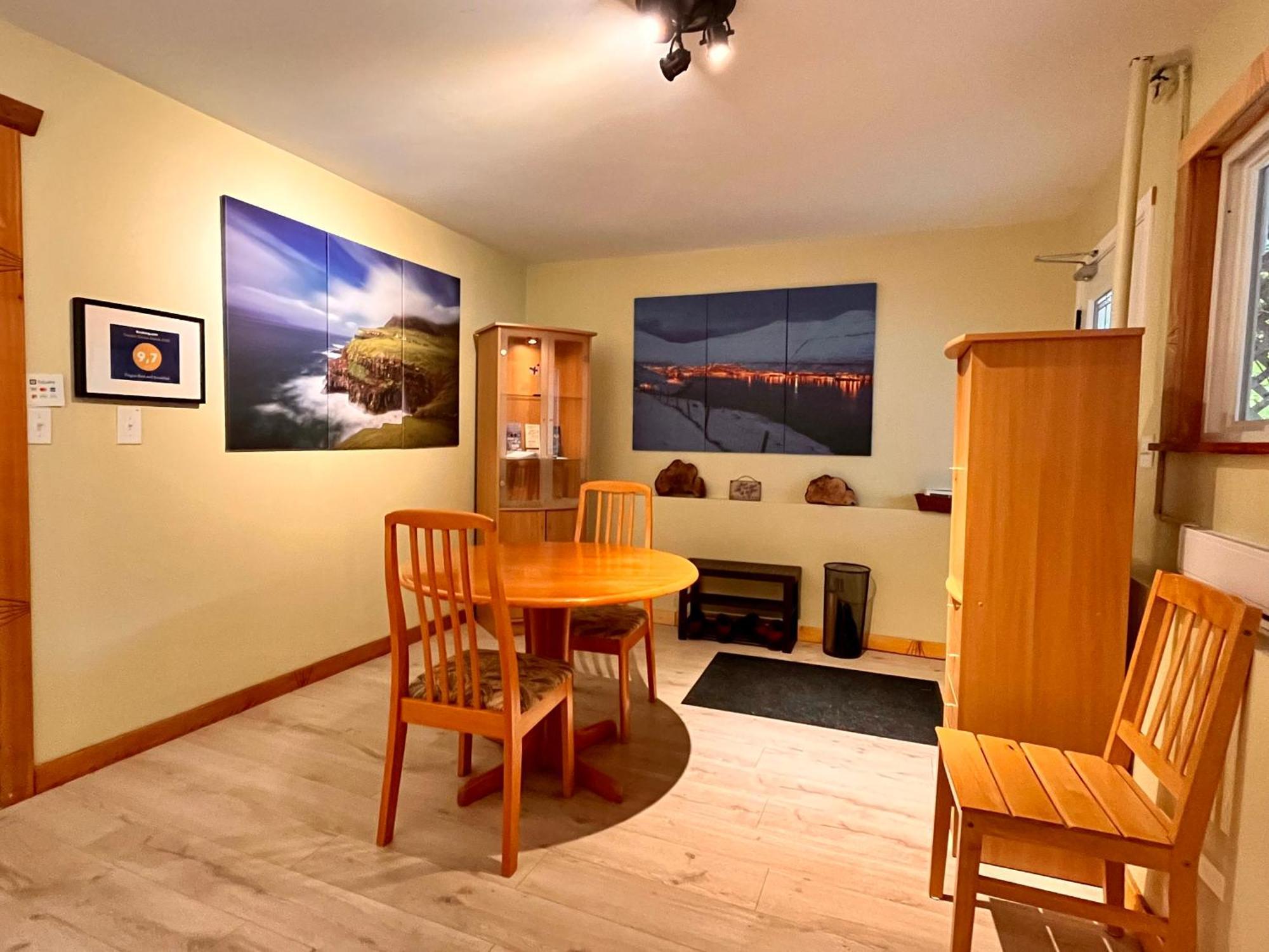 Frigon Suite -Waterfront Port Alice Esterno foto